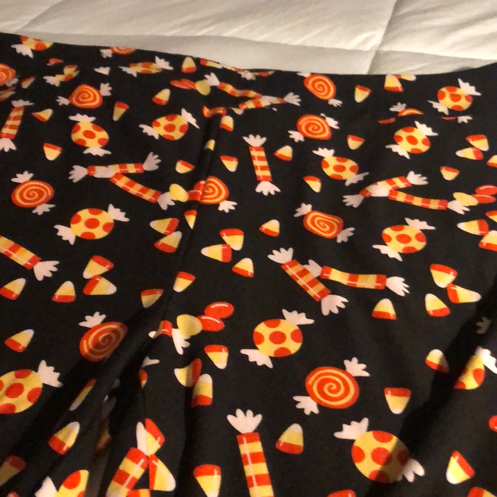 Legging Halloween Candy womens new size 1X (16W-18W) 92% polyester 8% spandex
